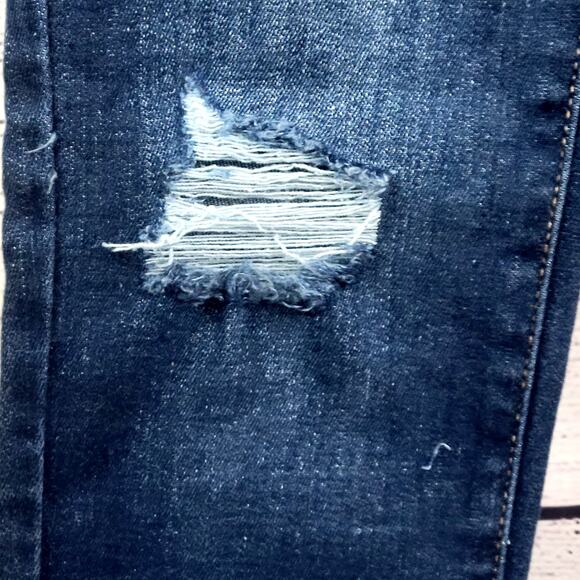 Old Navy Medium Wash High Rise Rockstar Distressed Jeggings Girl's Size 12 NWT - Picture 7 of 9